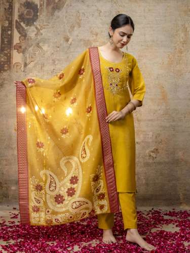  Mausted Women Kurta and Pant Sets Simar Silk fabric