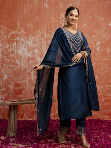 Teal Ethnic Motifs Embroidered Straight Kurta with Trousers & Dupatta
