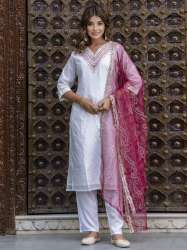 Women Chanderi Kurta & Pant Dupatta Set 9651