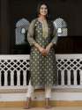 women-embroidered-silk-blend-straight-kurta