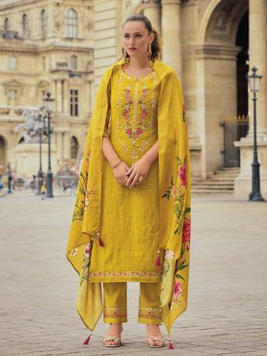 Yellow Women Silk Blend Kurta Pant Dupatta Set 