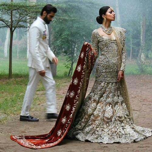 Mushkan Fashion Ladies Ethnic Gown