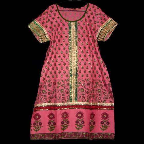 Pink Printed Kurti With Lace Design by Voila