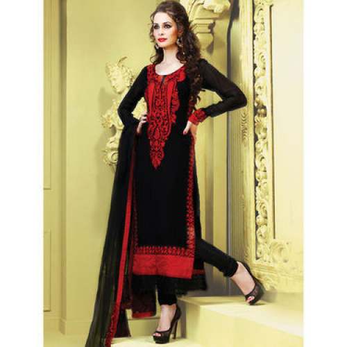 Embroidered Pakistani Suit by Risen Textile