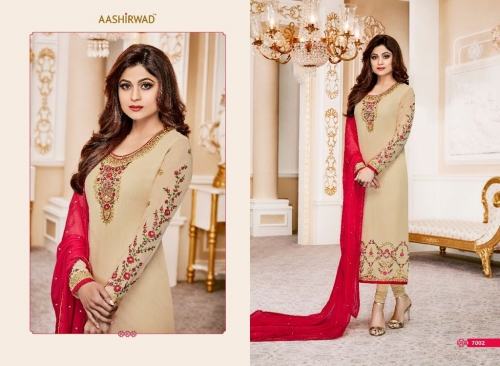 Ladies Stylish work straight suit3