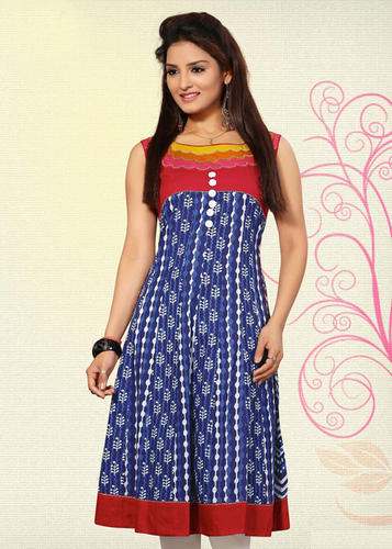 Fashionable Sleeveless Kurti by Nandana Creations