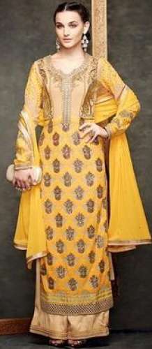 ladies designer suit by Fashion Street