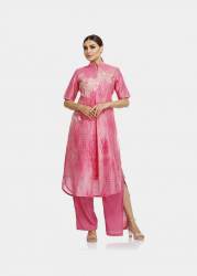 Get Pink Kurta Pant Set By Satya Paul Brand