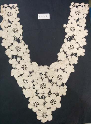 Cotton Neck