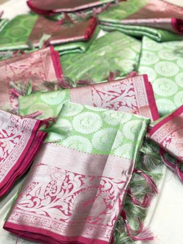 Kora Muslin Saree