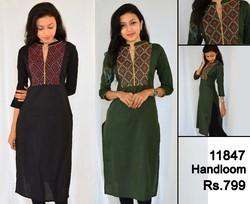 Ladies Embroidered Casual Handloom Kurti