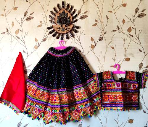 Heavy Border Navratri Traditional Lehenga